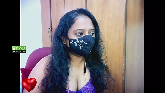 Snapshot of sexynayan23 chatting on 19, 10, 2025 sexynayan23 online show from 19, 10, 2025