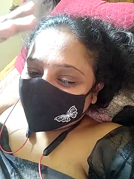 sexynayan23 online show from 14, 4, 2026