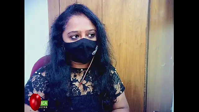 Snapshot of sexynayan23 chatting on 26, 9, 2025 sexynayan23 online show from 26, 9, 2025