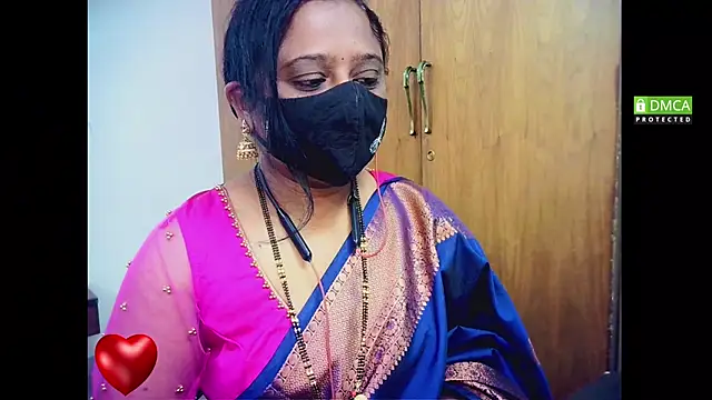 sexynayan23 online show from 19, 3, 2026