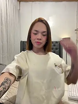 Snapshot of SweetCheska19 chatting on 11, 10, 2025 SweetCheska19 online show from 11, 10, 2025