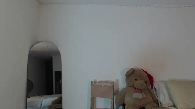 ValienteGirl  online show from 28, 2, 2026