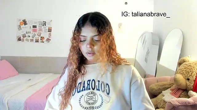 ValienteGirl  online show from 30, 9, 2025