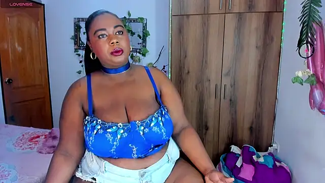 Snapshot of anai_valentinex chatting on 26, 5, 2026 anai valentinex online show from 26, 5, 2026