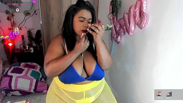 Snapshot of anai_valentinex chatting on 7, 7, 2026 anai valentinex online show from 7, 7, 2026