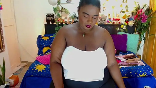 Snapshot of anai_valentinex chatting on 17, 12, 2024 anai valentinex online show from 17, 12, 2024