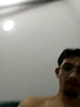 Snapshot of tiben11 chatting on 30, 10, 2025 tiben11 online show from 30, 10, 2025