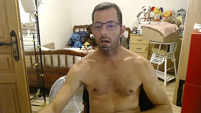 Snapshot of steph19x5 chatting on 10, 7, 2026 steph19x5 online show from 10, 7, 2026