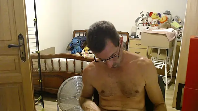 Snapshot of steph19x5 chatting on 23, 7, 2026 steph19x5 online show from 23, 7, 2026