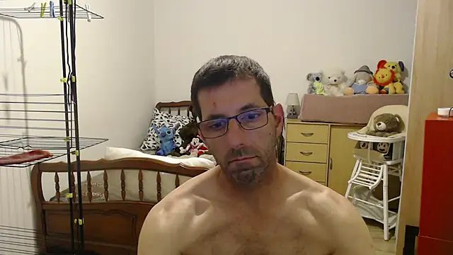 Snapshot of steph19x5 chatting on 13, 5, 2026 steph19x5 online show from 13, 5, 2026