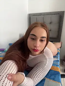 Snapshot of Elena222_ chatting on 20, 6, 2026 Elena222 online show from 20, 6, 2026