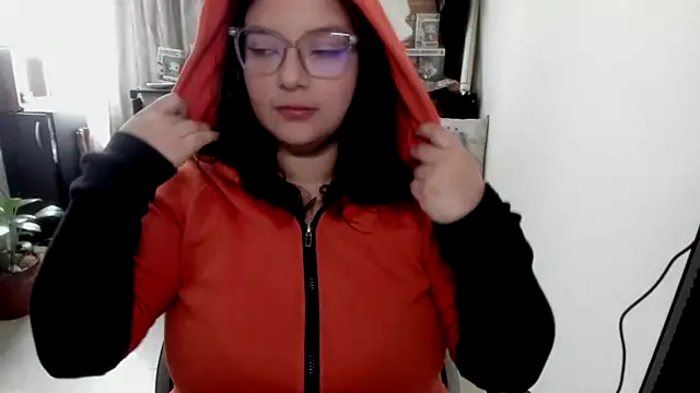 aika-dreams online show from 27, 3, 2026