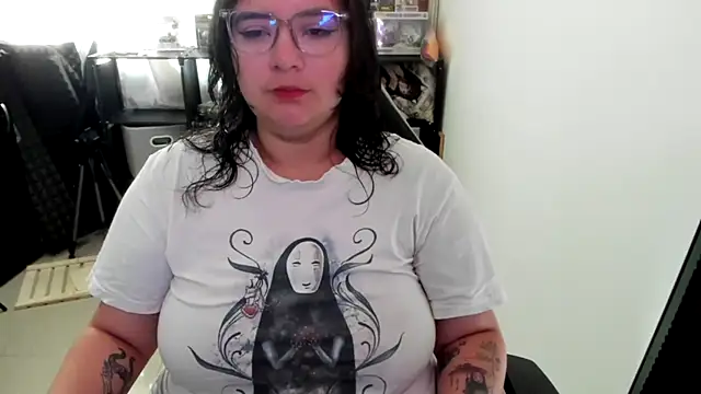 aika-dreams online show from 3, 12, 2025