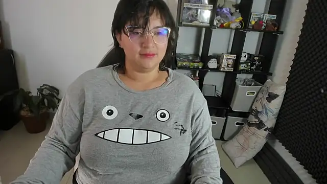 aika-dreams online show from 6, 2, 2025