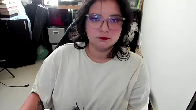 aika-dreams online show from 11, 10, 2025