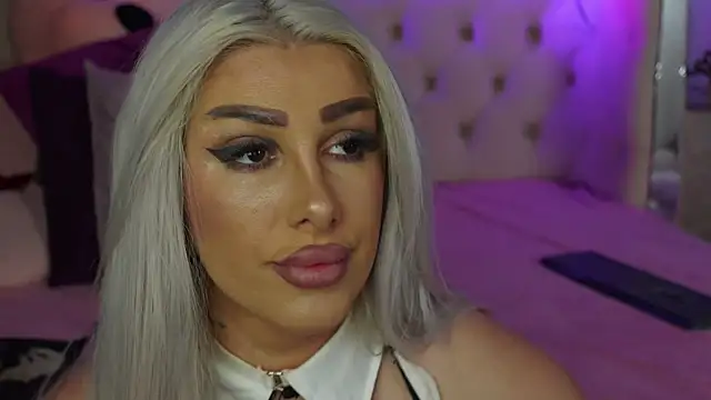 Squirt Tanya online show from 9, 6, 2026