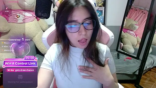 Maggie Fox3 online show from 2, 3, 2026