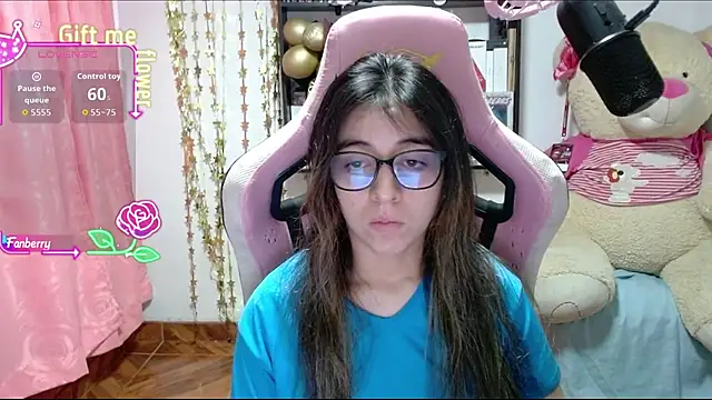 Maggie Fox3 online show from 26, 10, 2025