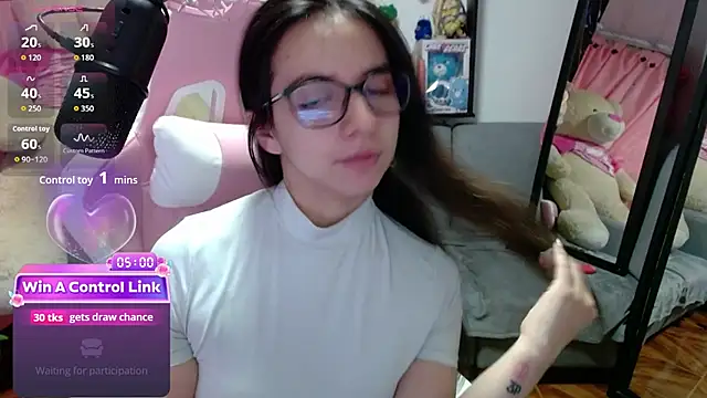 Maggie Fox3 online show from 2, 3, 2026