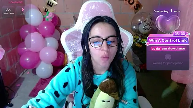 Maggie Fox3 online show from 3, 6, 2026