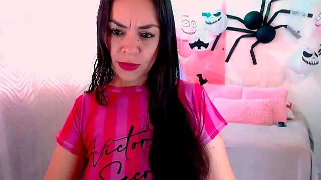 LATINGODDESS X online show from 29, 10, 2025