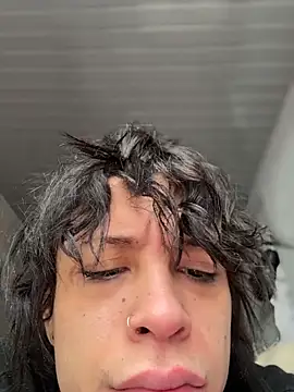 stormytt  online show from 7, 10, 2025