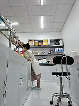 HinaLovely online show from 3, 4, 2026