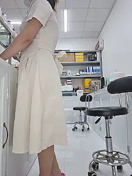 Snapshot of HinaLovely chatting on 26, 5, 2026 HinaLovely online show from 26, 5, 2026