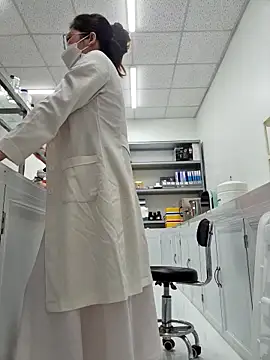 HinaLovely online show from 24, 2, 2026