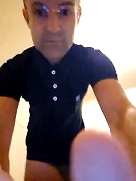 Snapshot of enricso chatting on 29, 10, 2025 enricso online show from 29, 10, 2025