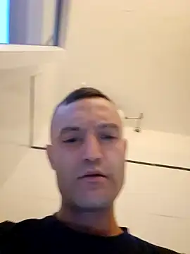 Snapshot of enricso chatting on 5, 2, 2026 enricso online show from 5, 2, 2026