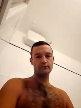 Snapshot of enricso chatting on 2, 2, 2026 enricso online show from 2, 2, 2026