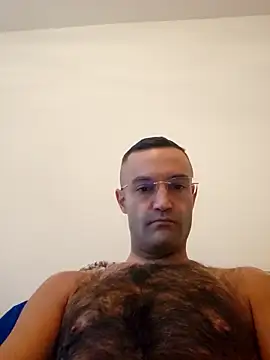 Snapshot of enricso chatting on 14, 10, 2025 enricso online show from 14, 10, 2025