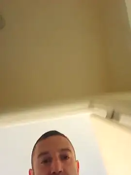 Snapshot of enricso chatting on 9, 10, 2025 enricso online show from 9, 10, 2025