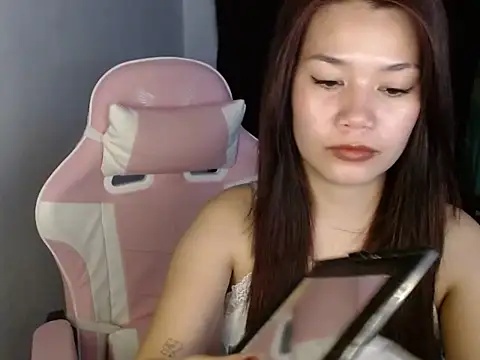 Snapshot of SassyRhonnaxxx chatting on 3, 10, 2025 SassyRhonnaxxx online show from 3, 10, 2025