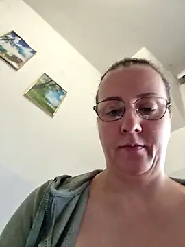 Snapshot of Goodass7 chatting on 14, 12, 2025 Goodass7 online show from 14, 12, 2025