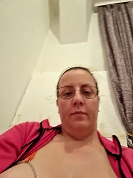 Snapshot of Goodass7 chatting on 8, 11, 2025 Goodass7 online show from 8, 11, 2025