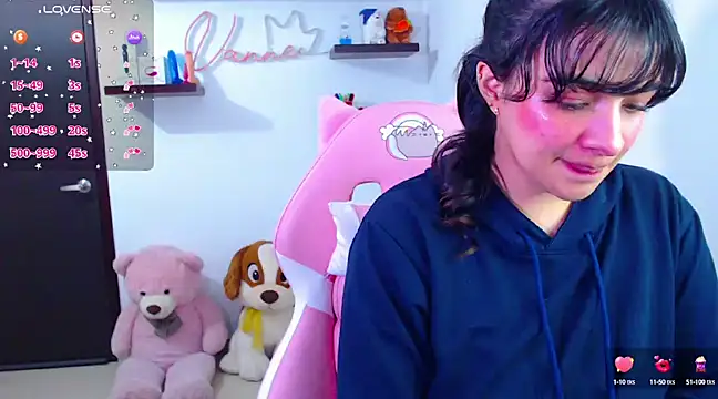 Vannessa  Shy online show from 6, 3, 2025