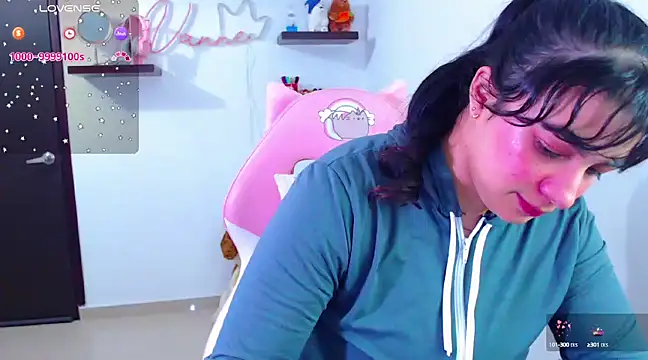 Vannessa  Shy online show from 25, 2, 2025