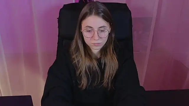  AnnaStark  online show from 9, 2, 2025