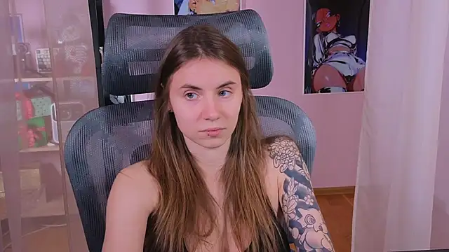 Snapshot of _AnnaStark_ chatting on 3, 12, 2025 AnnaStark online show from 3, 12, 2025