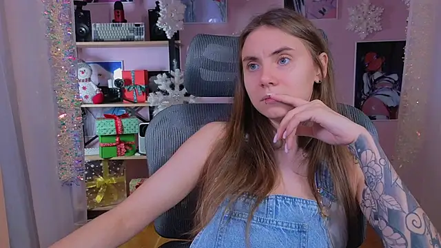  AnnaStark  online show from 17, 12, 2025