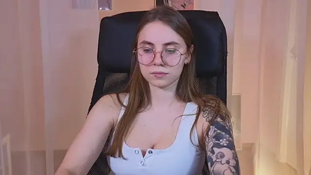  AnnaStark  online show from 23, 1, 2025
