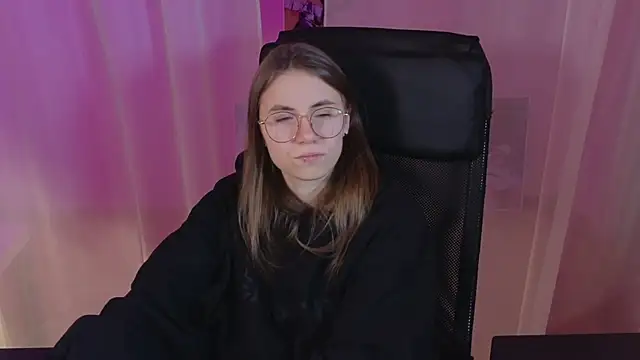  AnnaStark  online show from 9, 2, 2025