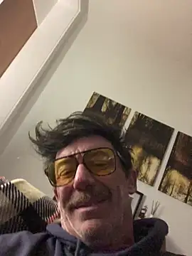 maxximere online show from 15, 1, 2026