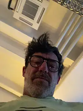 maxximere online show from 4, 2, 2026