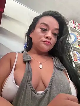 Snapshot of Indira_Nahali1 chatting on 5, 5, 2026 Indira Nahali1 online show from 5, 5, 2026