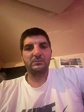 Snapshot of ilievmt84 chatting on 18, 7, 2026 ilievmt84 online show from 18, 7, 2026