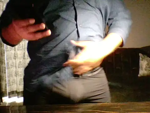 Wildguycums online show from 14, 10, 2025