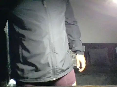 Wildguycums online show from 15, 10, 2025